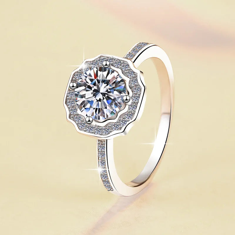 Round Brilliant Moissanite Claw Setting Ring | 1ct–2ct VVS1 D Colour | GRA Certified | S925 Silver