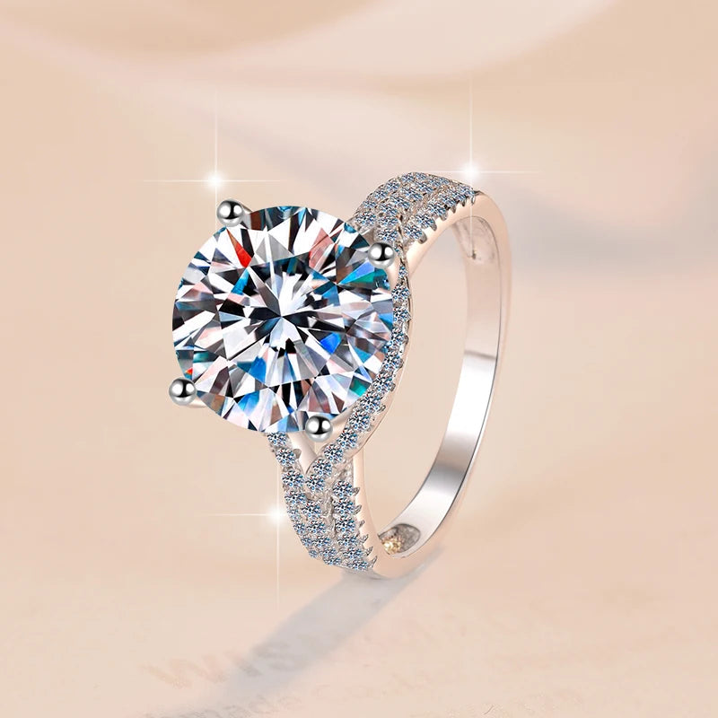 Four Claw Moissanite Solitaire Ring | 2ct & 5ct VVS1 D Colour | GRA Certified | S925 Silver | Rhodium Plated