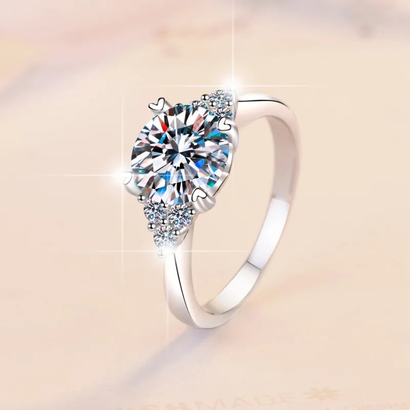 Four Heart Claw Moissanite Ring | GRA Certified | S925 Silver