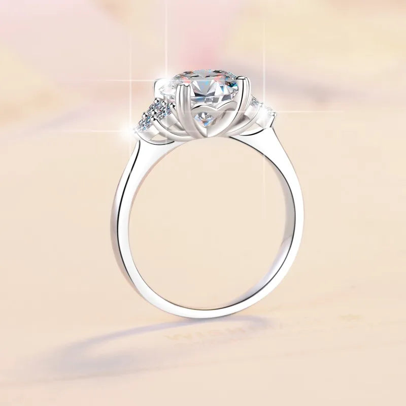 Four Heart Claw Moissanite Ring | GRA Certified | S925 Silver