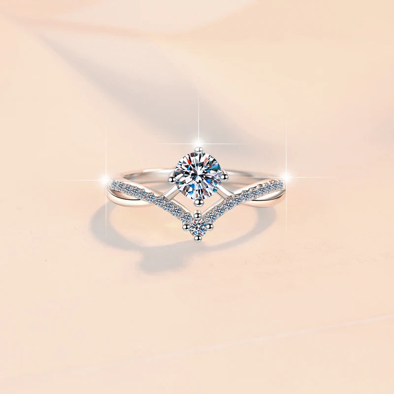 Round Brilliant Moissanite Princess Ring | 0.5ct–1ct VVS1 D Colour | GRA Certified | S925 Silver