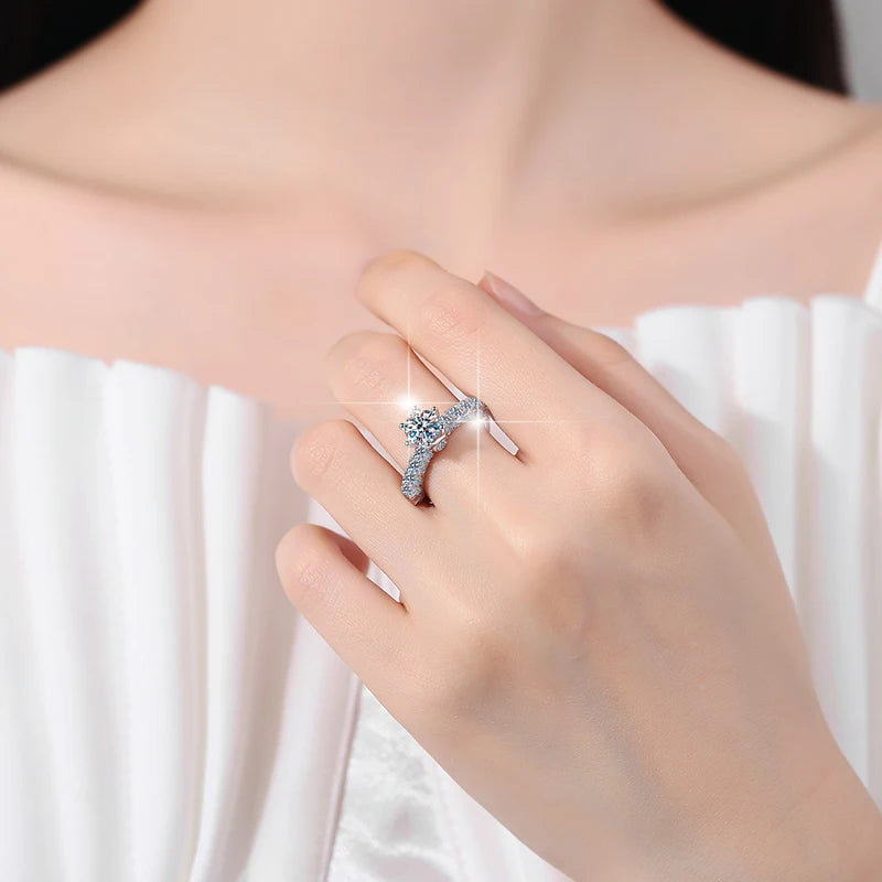 Round Brilliant Moissanite Solitaire Ring | 1ct & 3ct VVS1 D Colour | GRA Certified | S925 Silver | Rhodium Plated