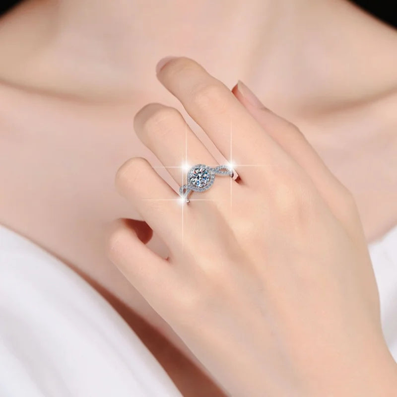 Classic Round Brilliant Moissanite Ring | GRA Certified | S925 Silver